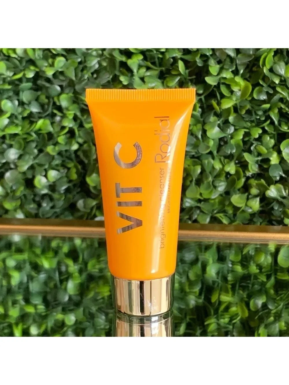 Rodial Vit C Brightening Cleanser | NEW | Travel Size 20mL